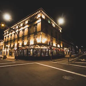 Swans Brewery, Pub & 3*, Victoria Canada